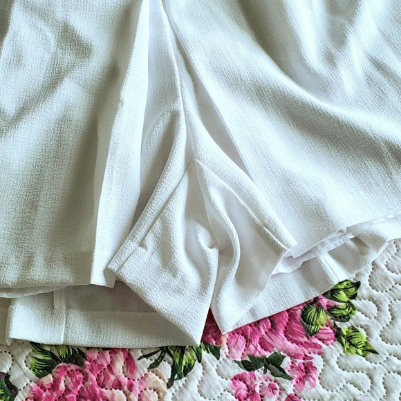 Worthington Textured Crepe White Skort NWT 14 - Picture 10 of 13